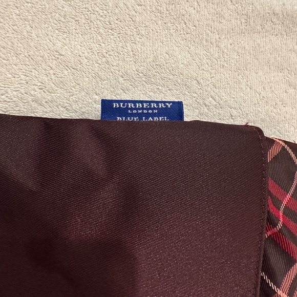 Burberry Blue Label - Picture 2 of 5
